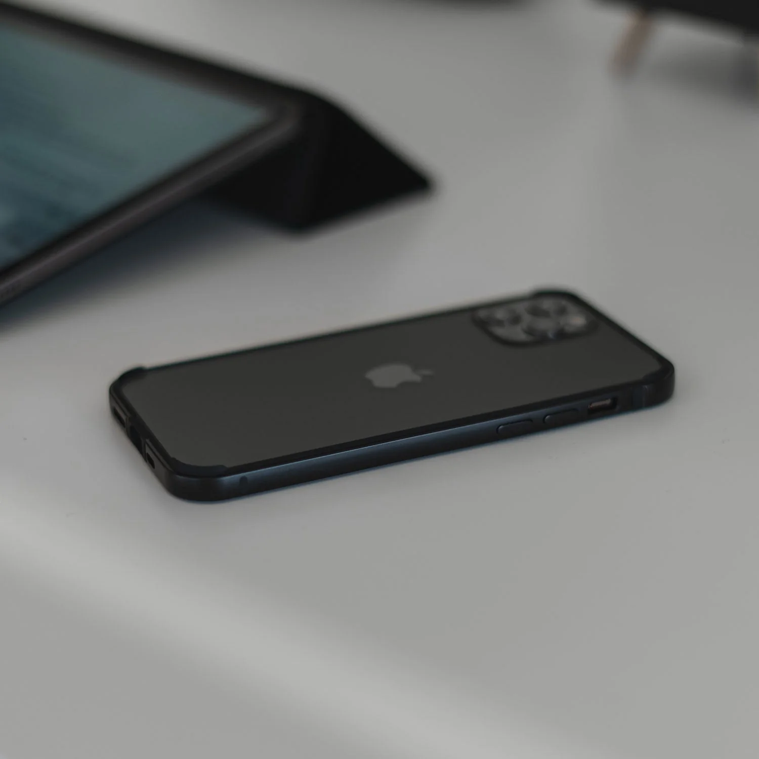arktis iPhone 16 Bumper - Image 20