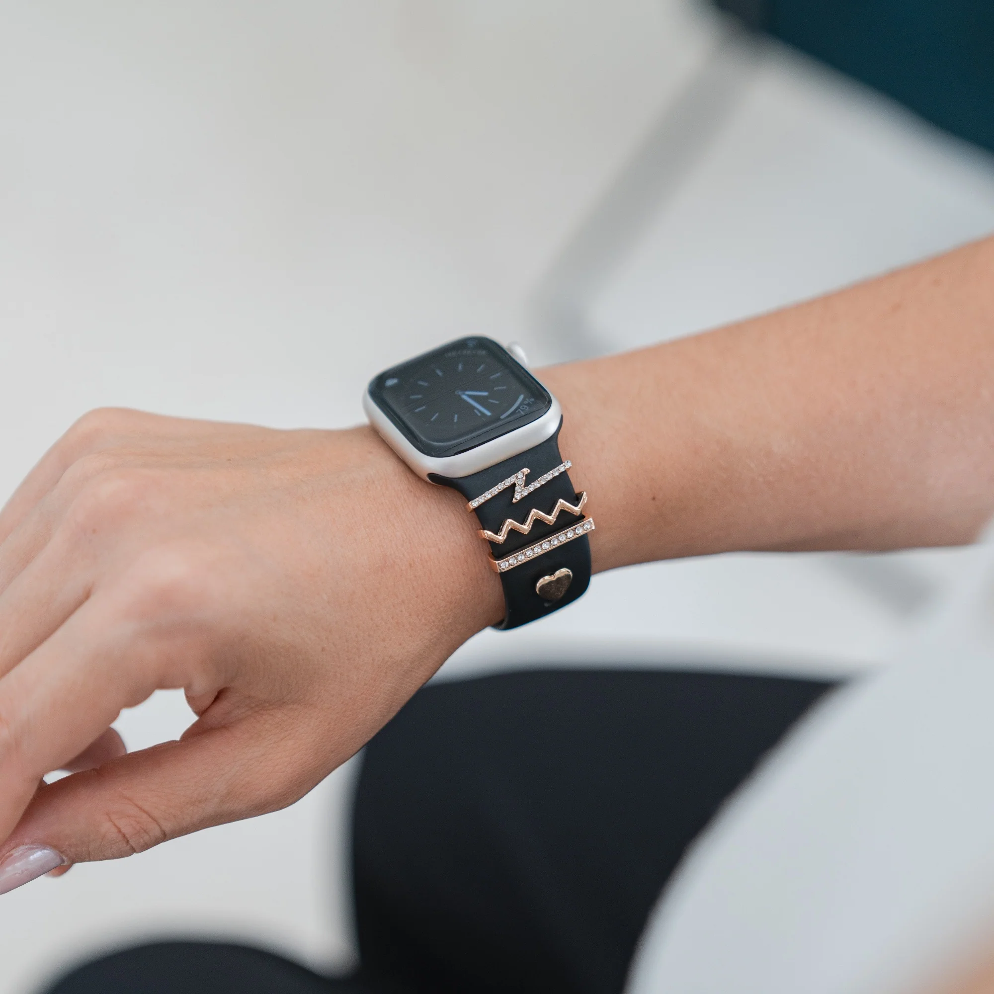 arktisband Apple Watch Charms "Golden Lightning" - Gold - Image 3