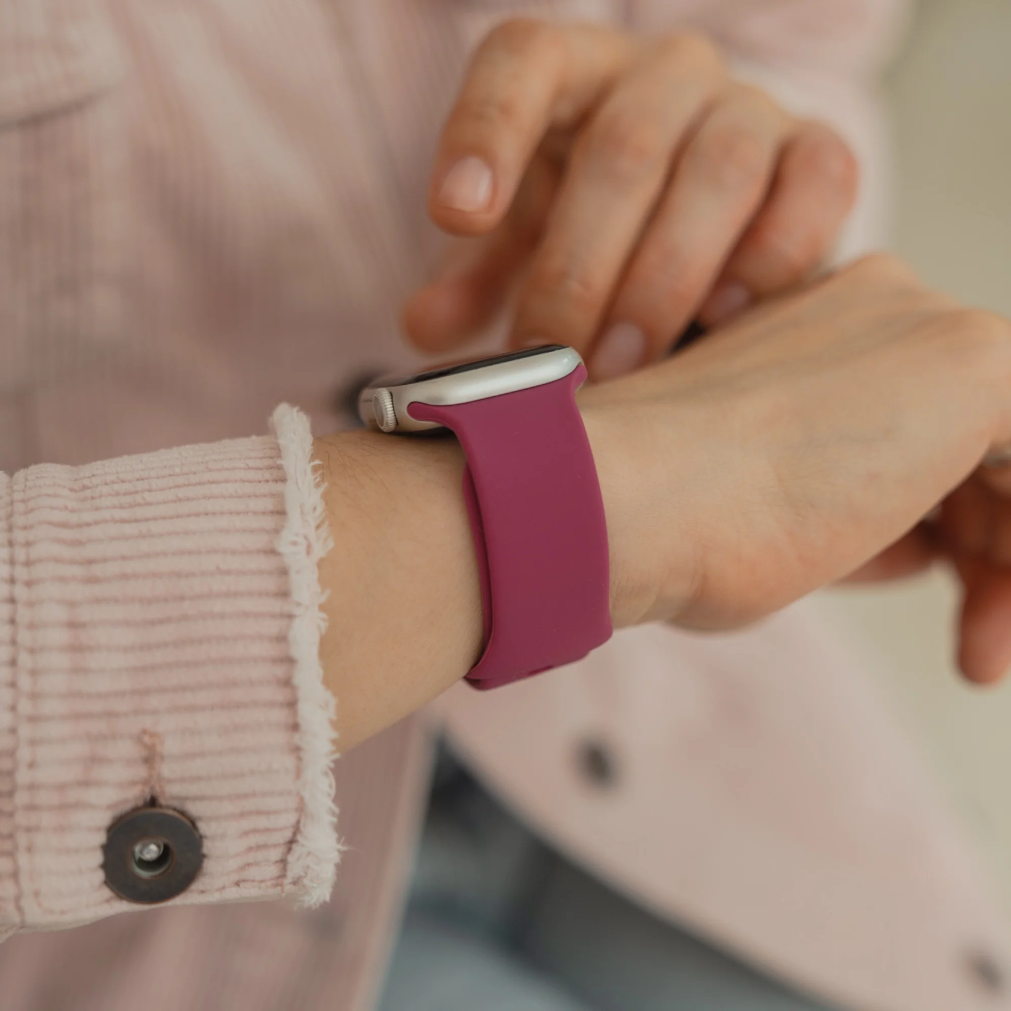 arktisband Apple Watch Silikonarmband "Sport" - Image 100