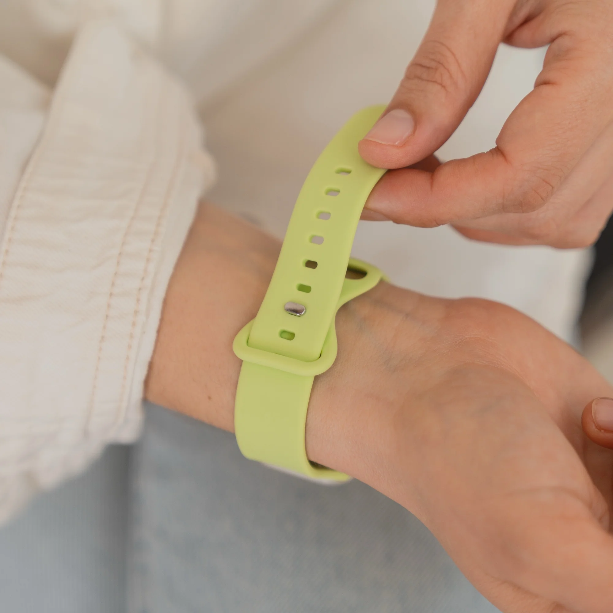 arktisband Apple Watch Silikonarmband "Sport" - Image 11