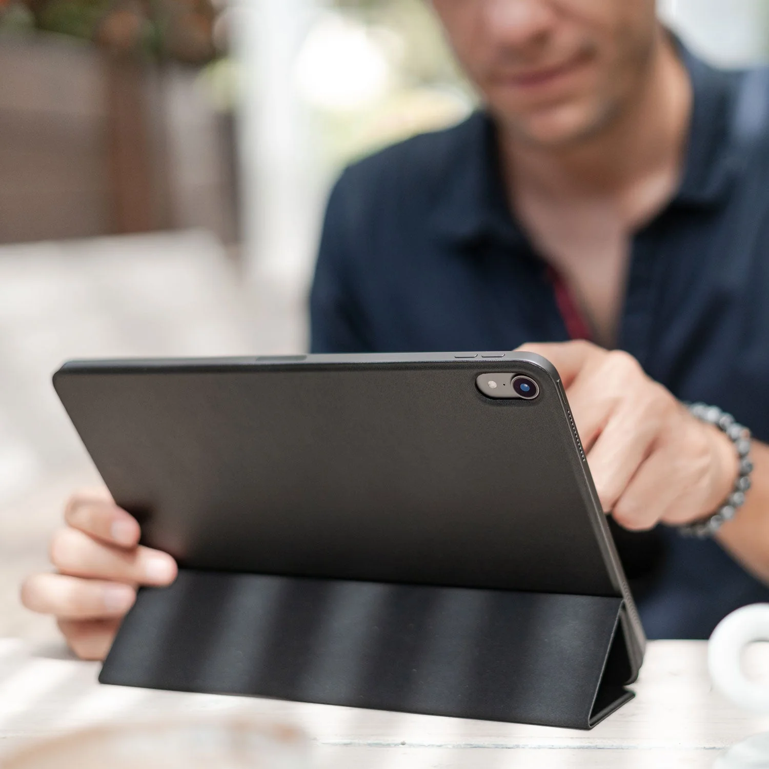 iCEO iPad 11" (2022/2025) magnetisches Smart Case - Image 8