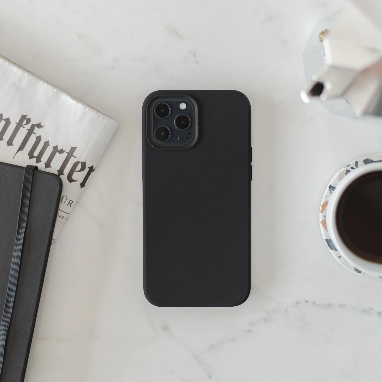 iCEO iPhone 13 Pro Silikon Case - Image 4
