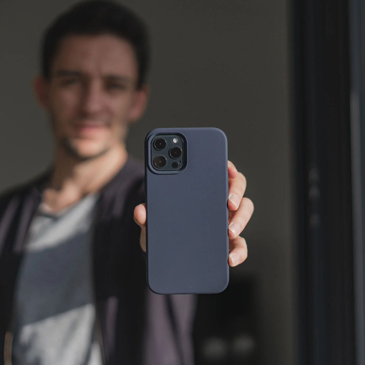 iCEO iPhone 15 Silikon Case - Image 16