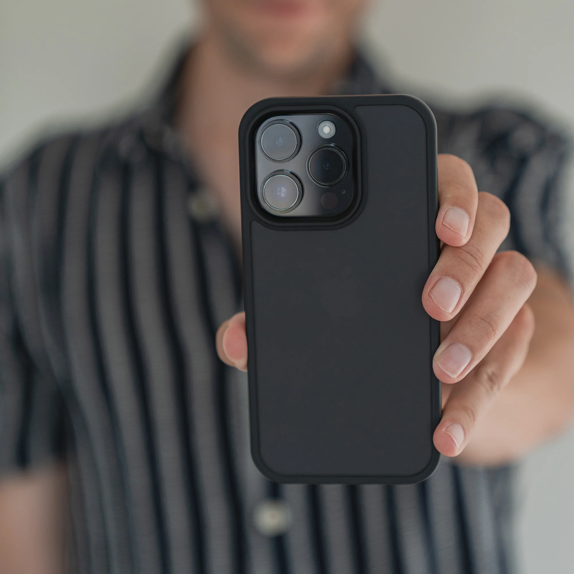 MR PROTECT iPhone 15 Pro Case Matt - Image 74
